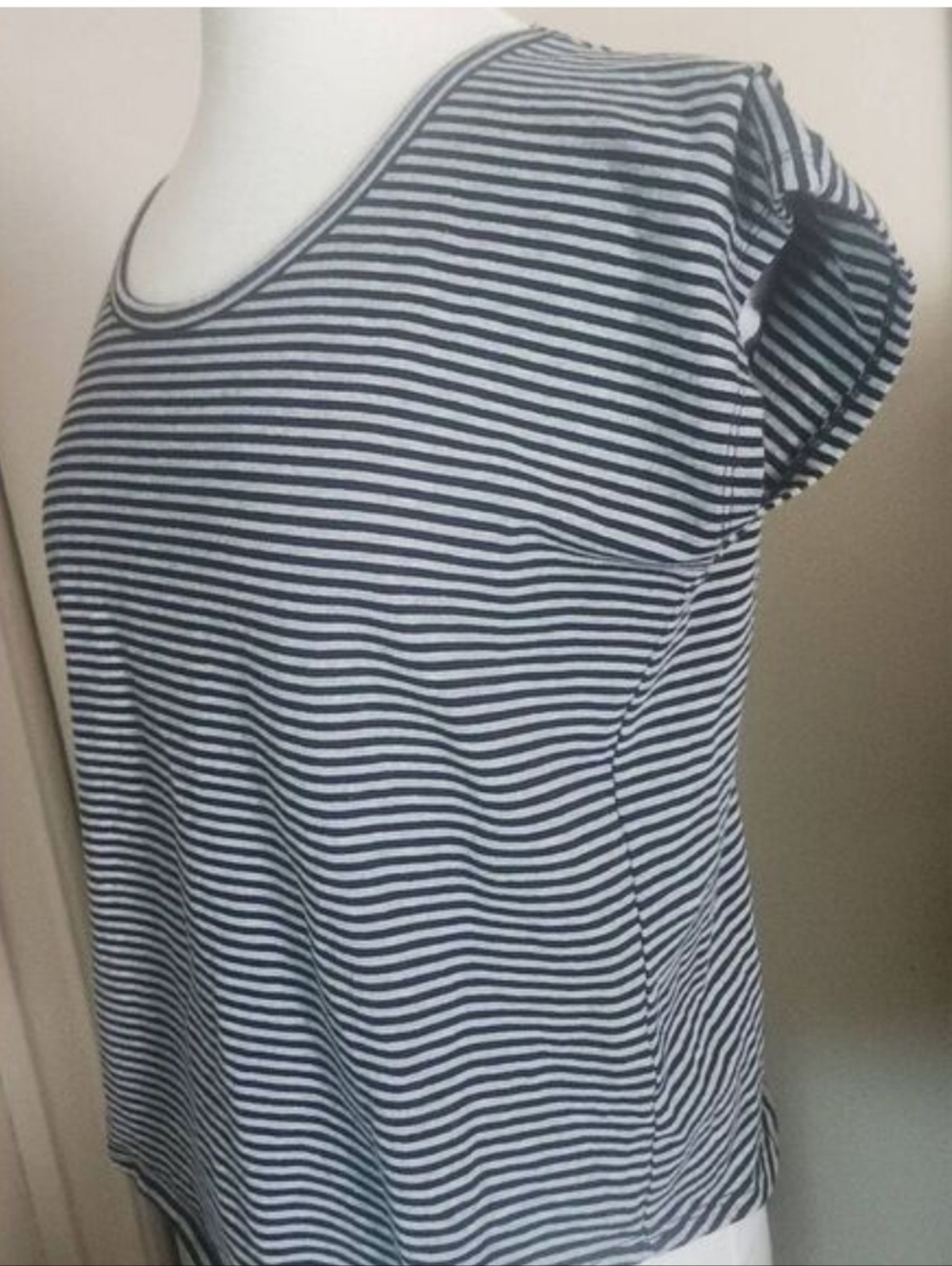 F09 Stetson western style Navy & Gray Striped crop top with cap sleeves